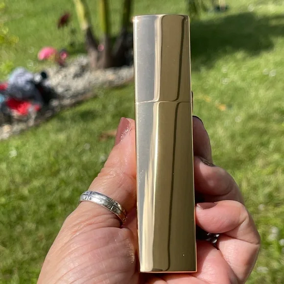 HOURGLASS Vanish Blush Stick In Devoted (Dusty Rose) - Picture 15 of 15